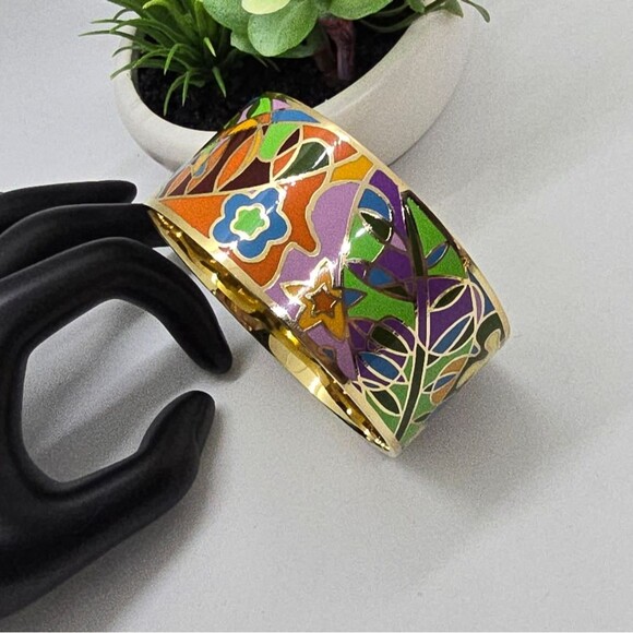 Beautiful GOLD-TONE Enamel Bangle Cuff Bracelet Vibrant Colors. - Picture 2 of 7